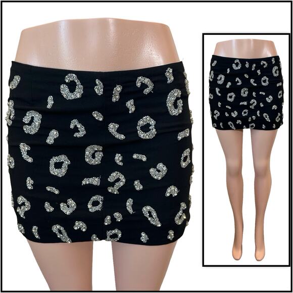 ONE OF A KIND SAMPLE Retrofête KENDALL Mini Skirt SZ L $698 NWOT - Picture 3 of 13